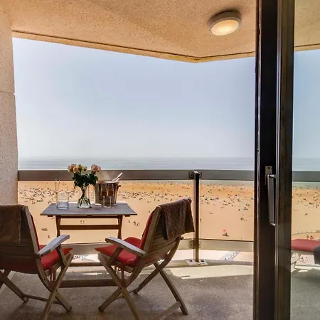 Luxury With Seaview アパート オステンド